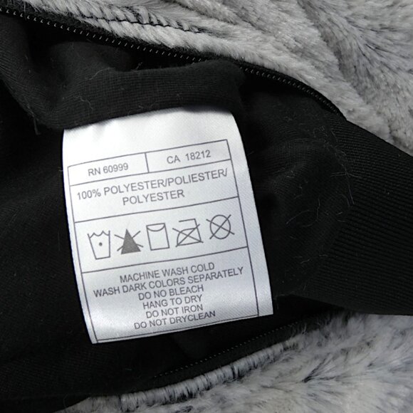 NWT NFL Bengals Faux Fur Vest XL Women’s Antigua Hooded Zip Team Apparel - Picture 14 of 14